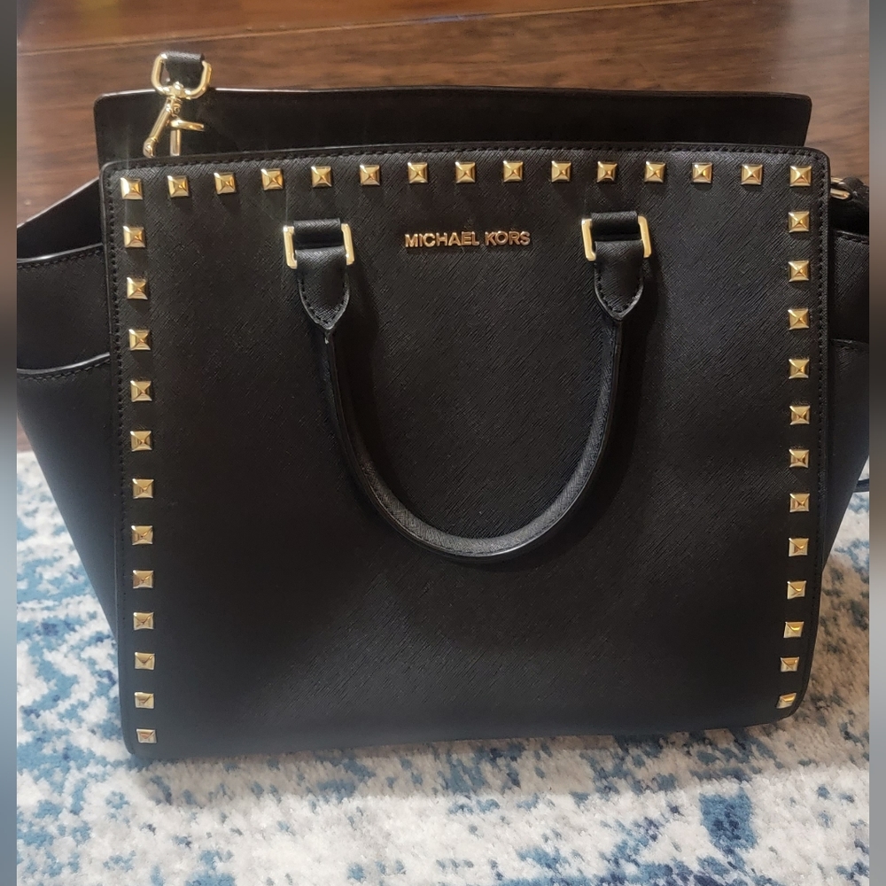 Like new Michael kors purse